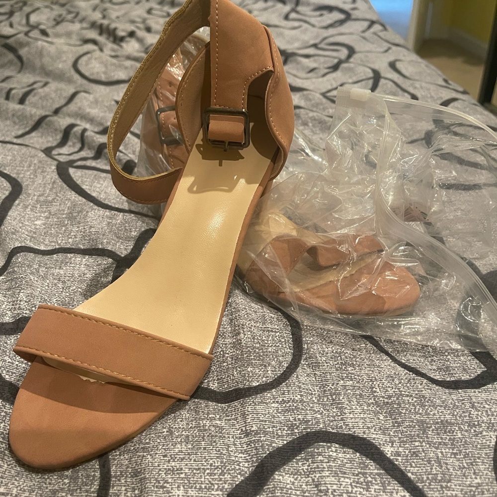 Heel sandals